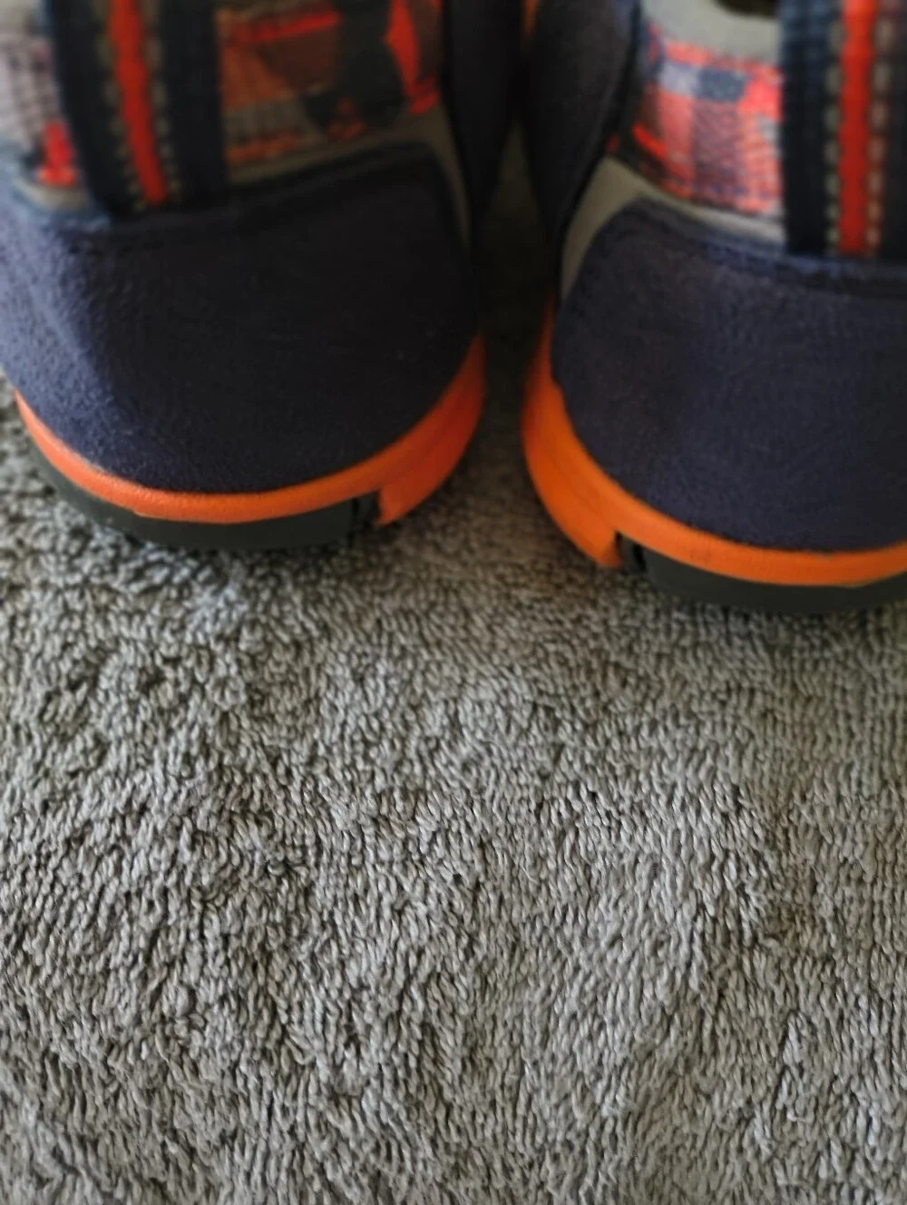 Keen Kids Sea Camp II Water CNX Hiking Sandals Orange Blue Size 2 Beach Play